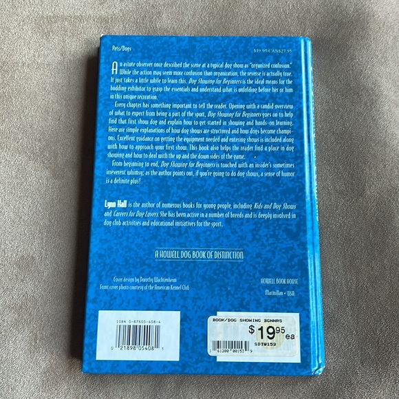 Dog Showing for Beginners hardcover by Lynn Hall first printing. - Picture 2 of 5